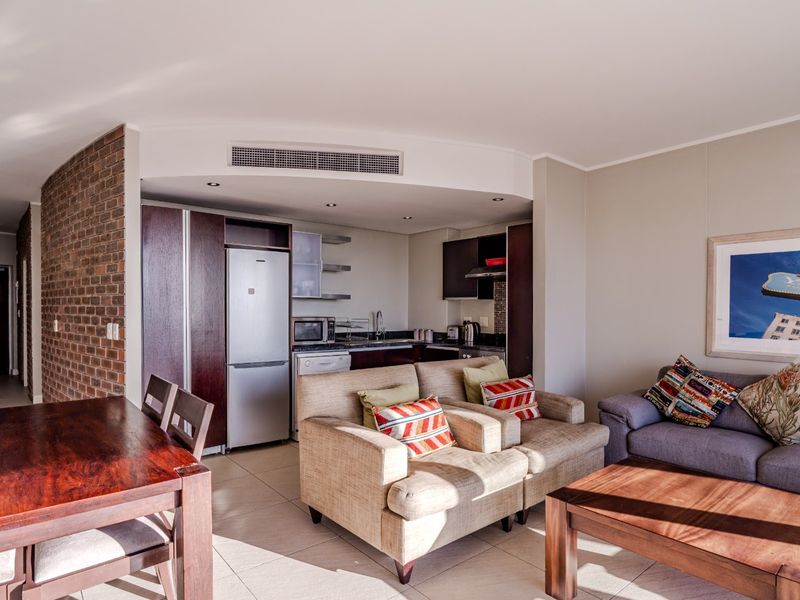 Stylish apartment with fantastic Airbnb Potential in The Rockwell. (Plus storeroom!)  - Photo 7