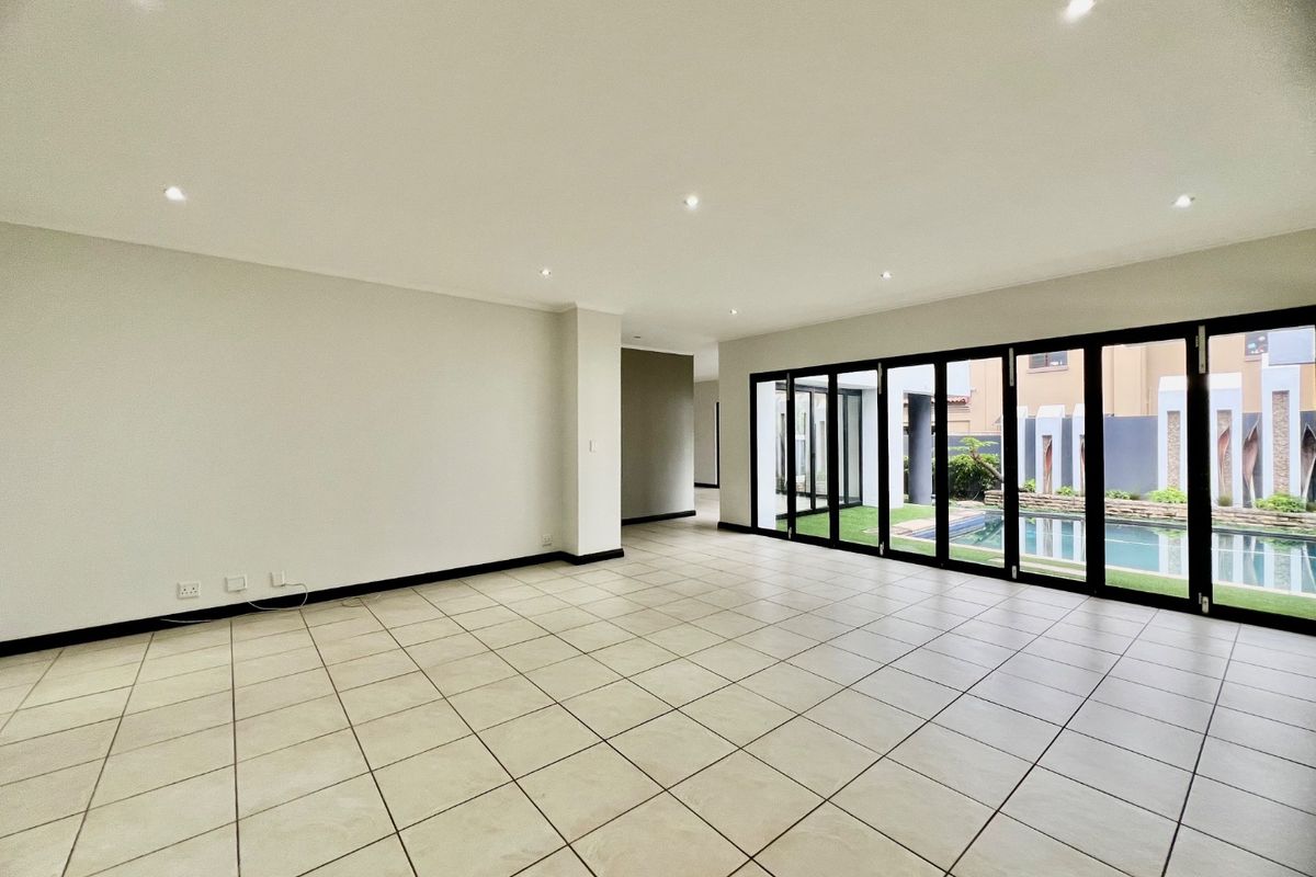 Renovated 4-Bedroom Home in Silverlakes Golf Estate - Photo 5