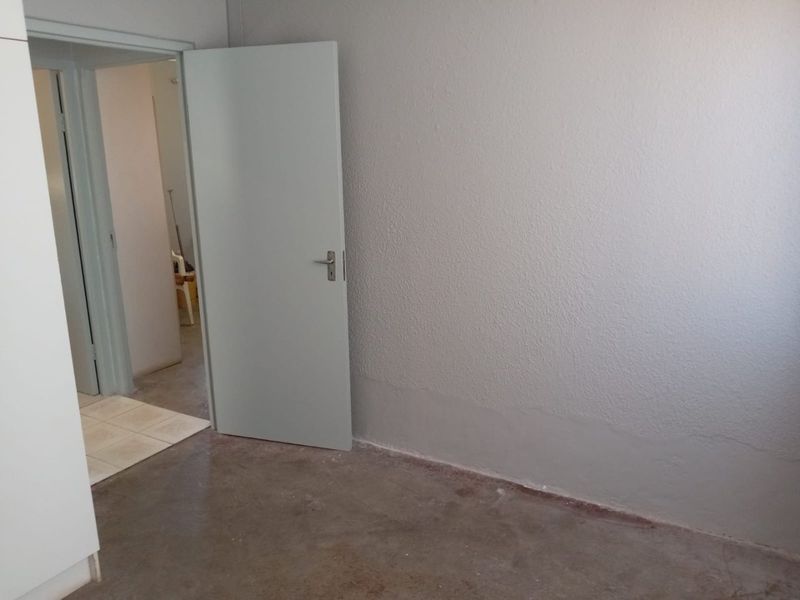 2 bedroom stand alone house in Soshanguve GG - Photo 9