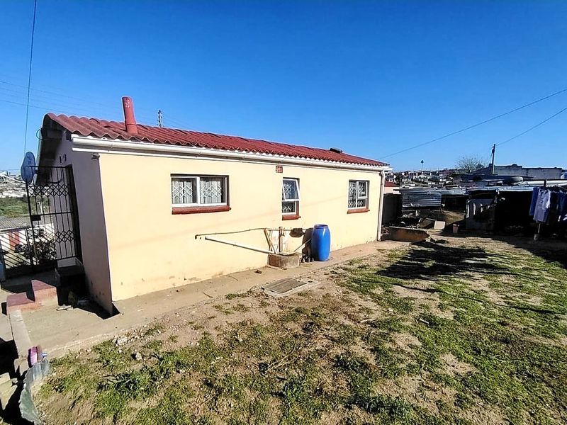 2 Bedroom House for Sale in Mdantsane - Photo 10