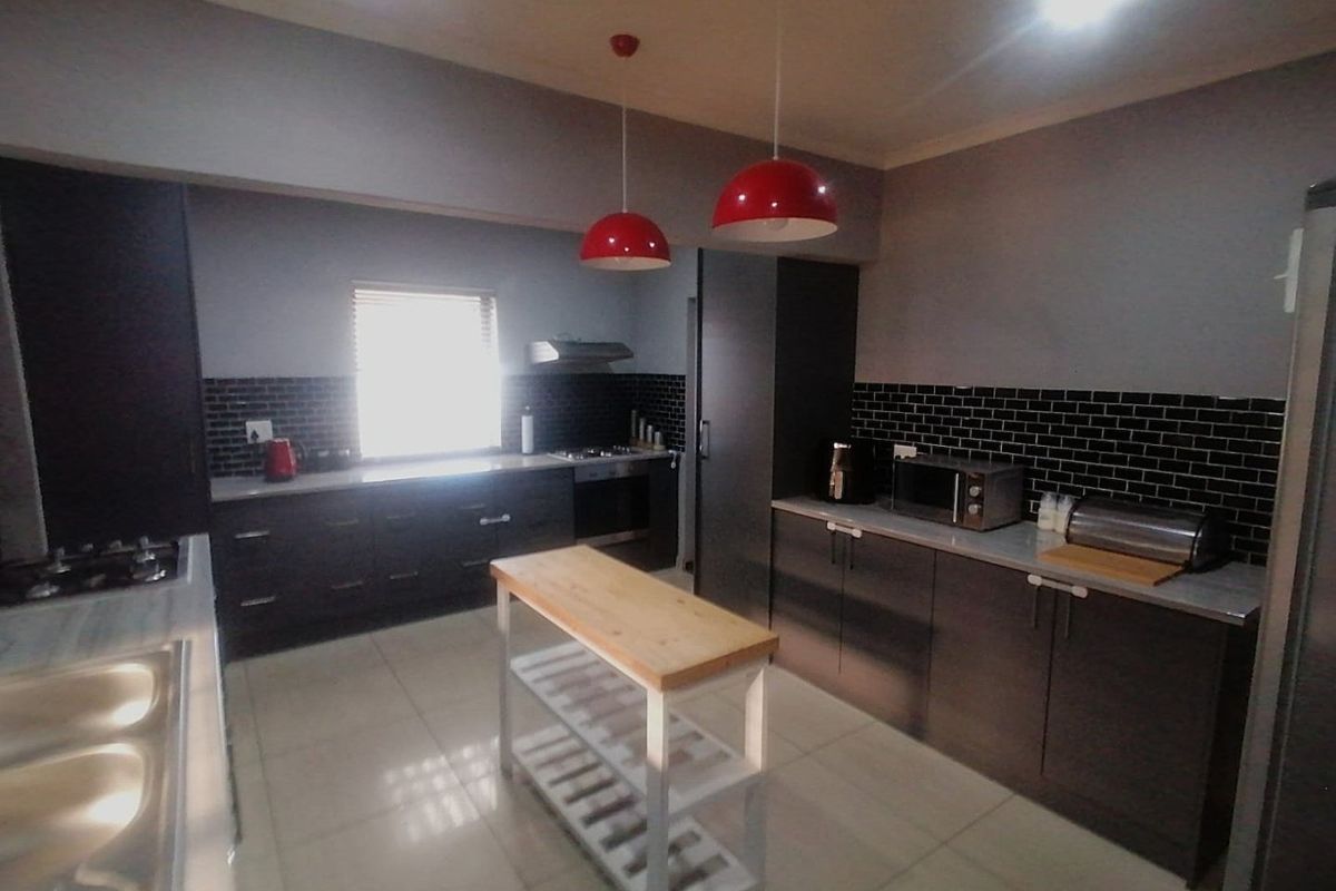 Wow!!! What an amazing Home, you have to view this one!!!!!!!!!!!!111 - Photo 2