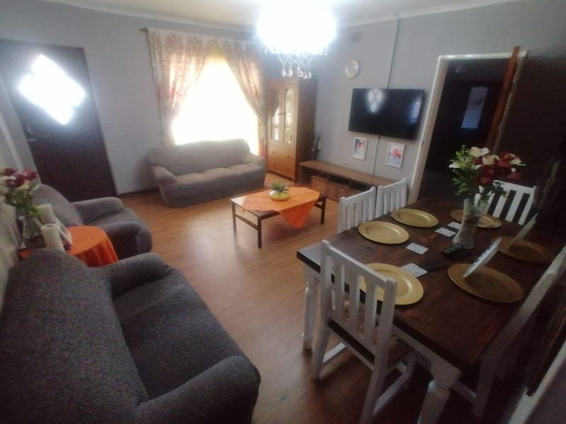 Wow!!! What an amazing Home, you have to view this one!!!!!!!!!!!!111 - Photo 10