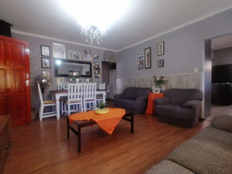 Wow!!! What an amazing Home, you have to view this one!!!!!!!!!!!!111 - Photo 7