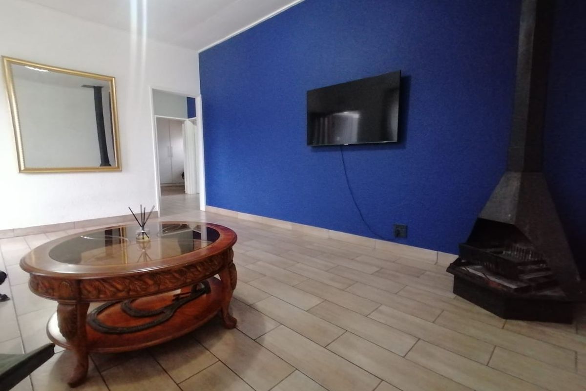 PERFECT LOCATION, PERFECT PRICE AND PERFECT SIZE - Photo 5