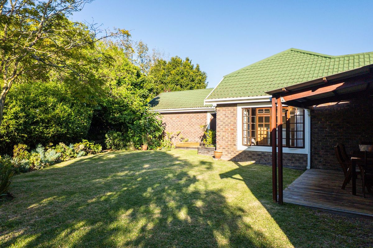 Simple, Secure & Full of Charm - Photo 5