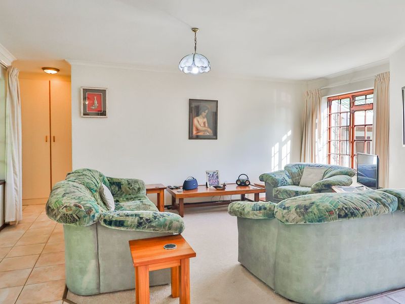 Simple, Secure & Full of Charm - Photo 8