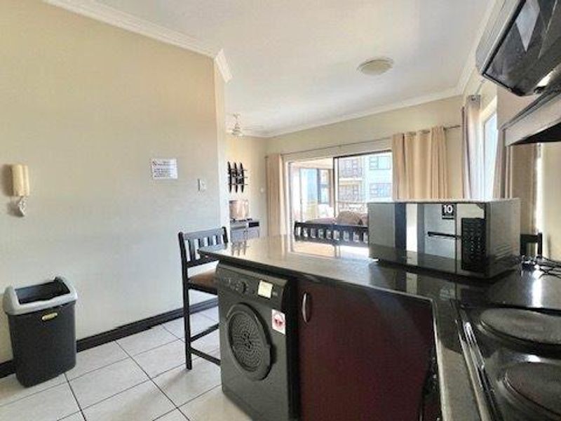 Coastal Elegance Just Steps From The Shore - Photo 7