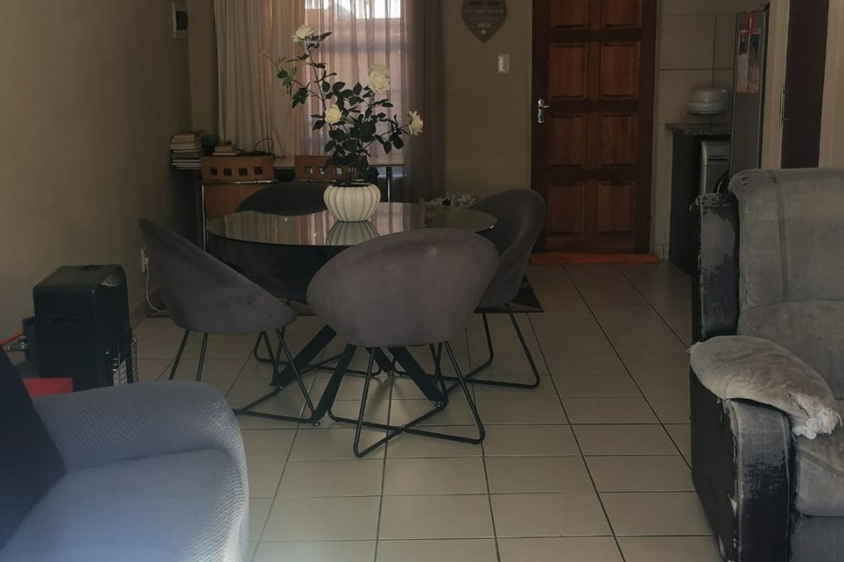 Protea Village, Annlin EX 41 Pretoria North - Photo 3