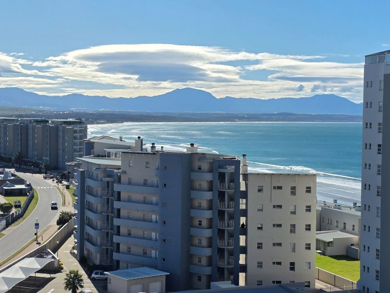 Popular Complex... Beautiful Sea Views...  Swimming Beach at Your Doorstep !!! - Photo 3