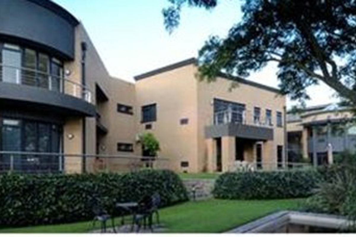 Spacious Ground Floor Office Space to Let – Practical, Professional & Well-Located - Photo 3