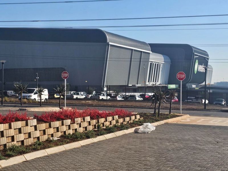 Expand Your Operations – Industrial Warehouses – 2 230m2 TO LET - Photo 6