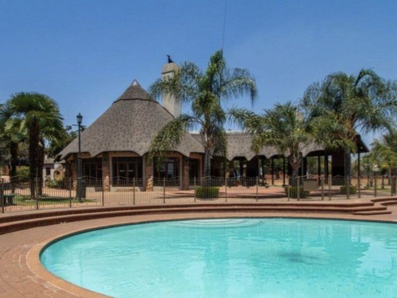 Apartment For Sale in Mooikloof Ridge - Photo 2