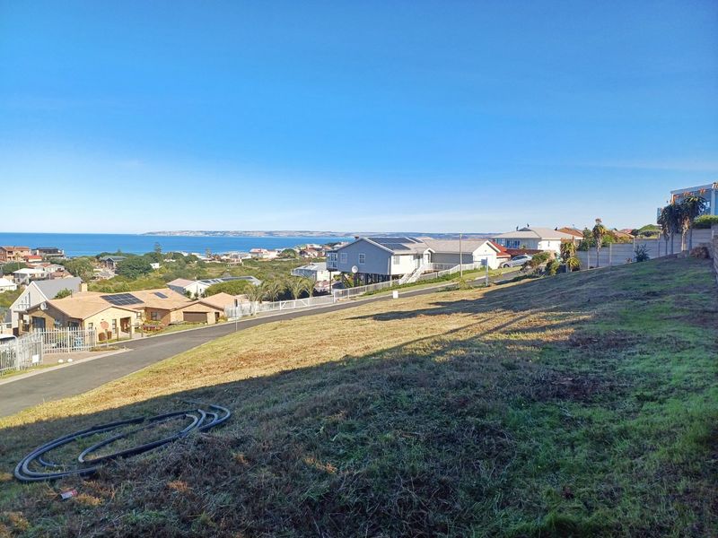 Elevated Coastal Living with Endless Ocean Views - Photo 4