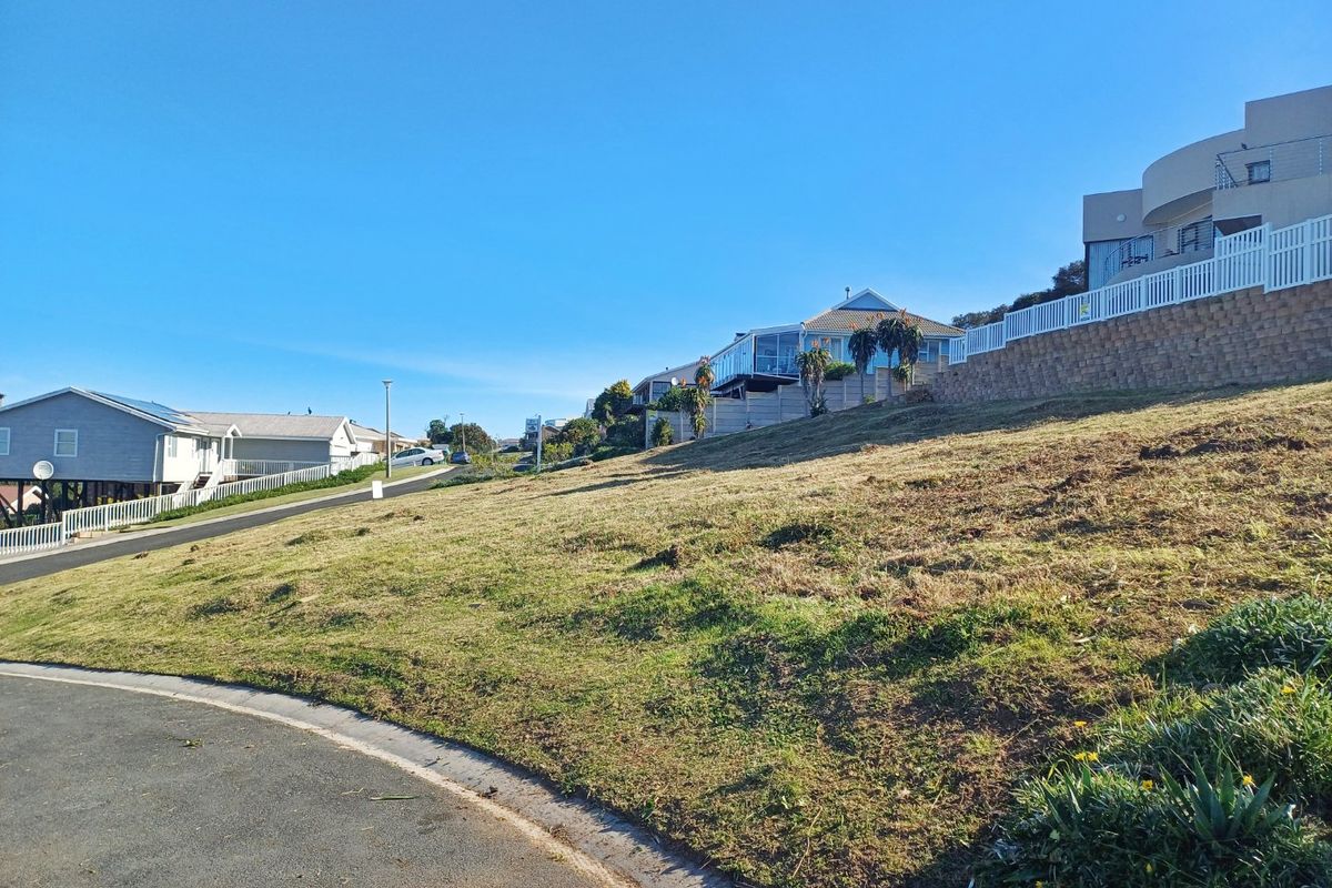 Elevated Coastal Living with Endless Ocean Views - Photo 2