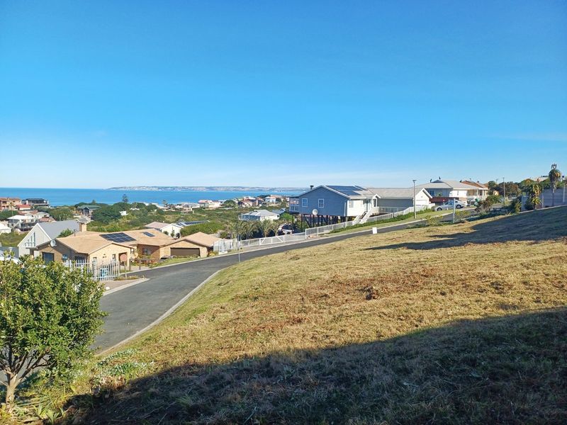 Elevated Coastal Living with Endless Ocean Views - Photo 3