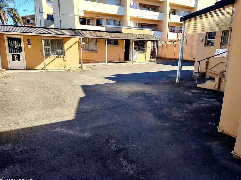 Commercial Property in Southernwood - Photo 3