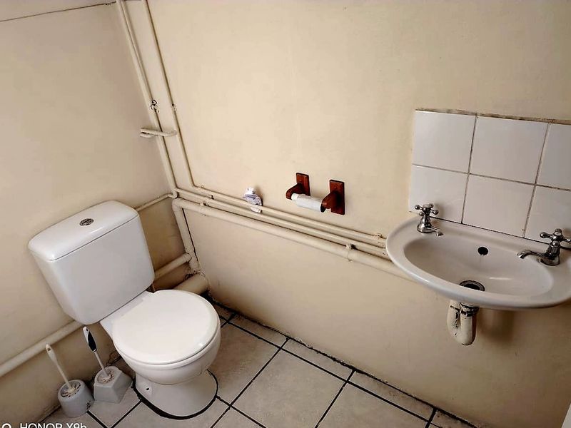 Commercial Property in Southernwood - Photo 7