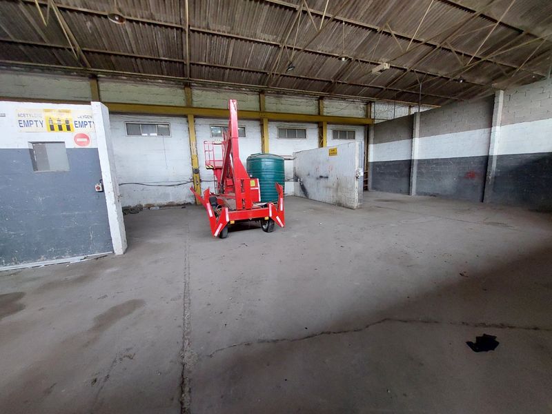 Industrial To Rent in Malvern - Photo 6