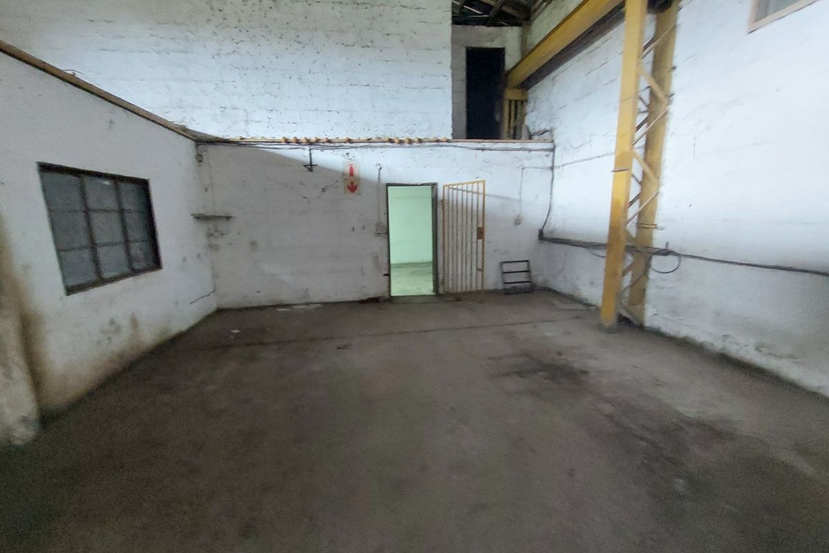 Industrial To Rent in Malvern - Photo 4
