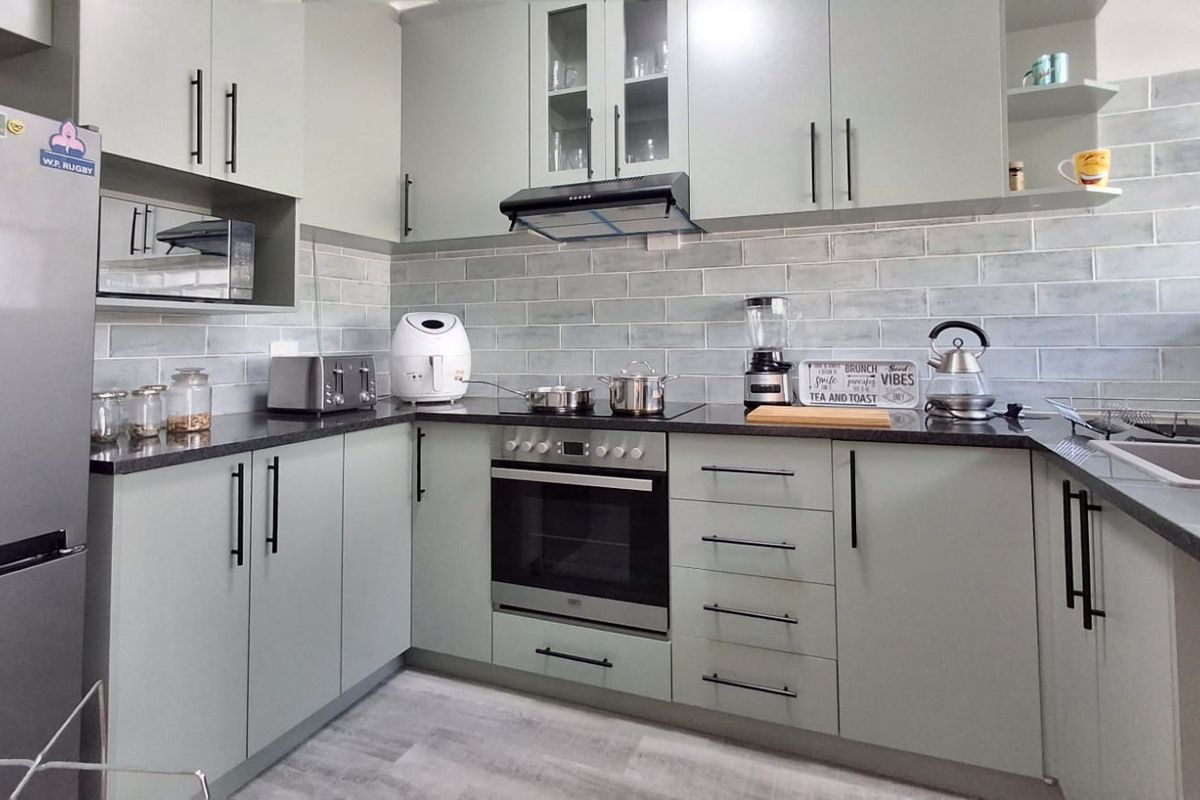 MODEL 1 BEDROOMED YUPPY APARTMENT - Photo 4