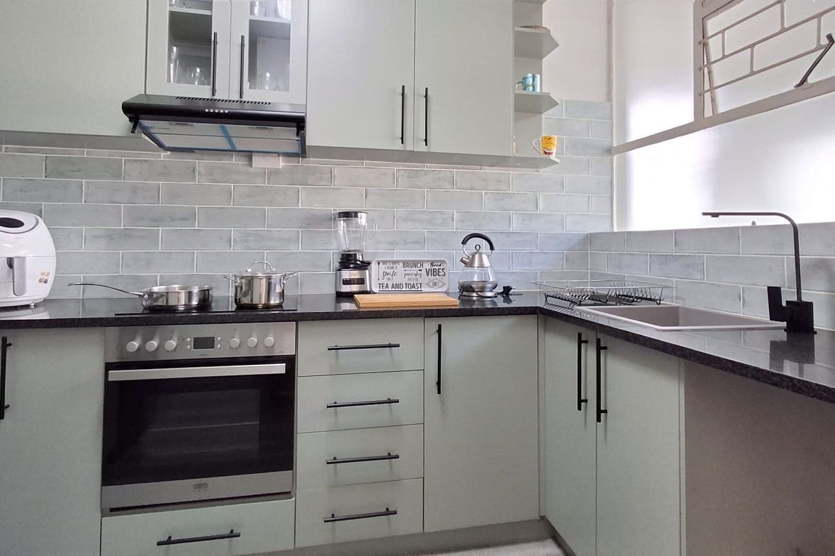 MODEL 1 BEDROOMED YUPPY APARTMENT - Photo 5