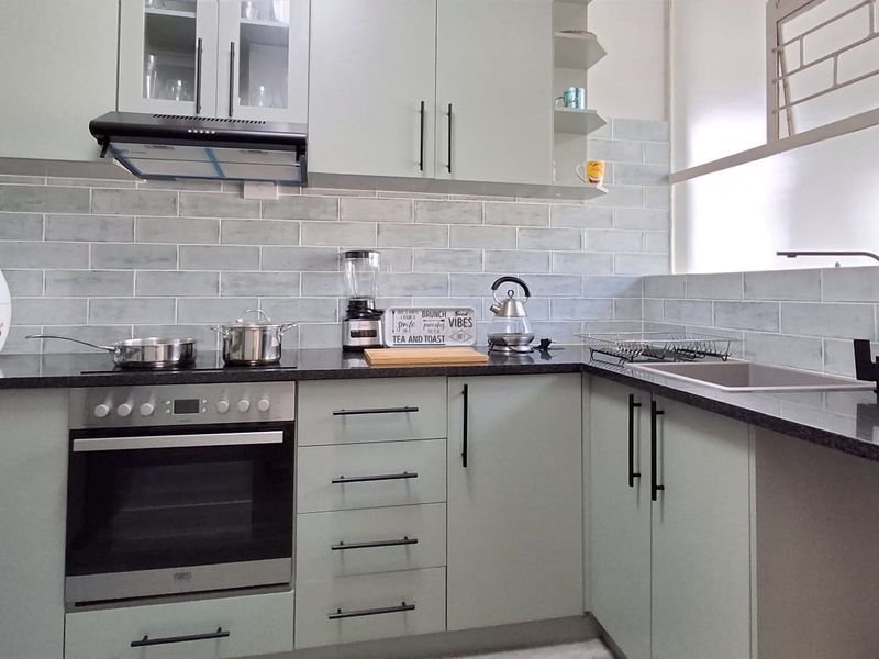 MODEL 1 BEDROOMED YUPPY APARTMENT - Photo 5