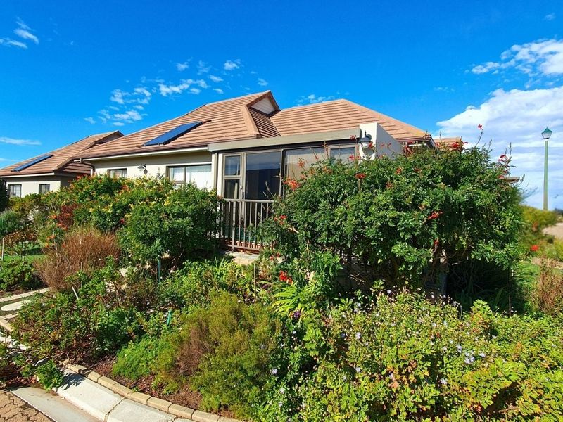 Secure Retirement Living with Modern Comfort – Mossel Bay Lifestyle & Retirement Village - Photo 2
