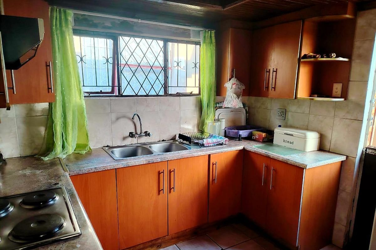3 Bedroom House for Sale in Mdantsane - Photo 3