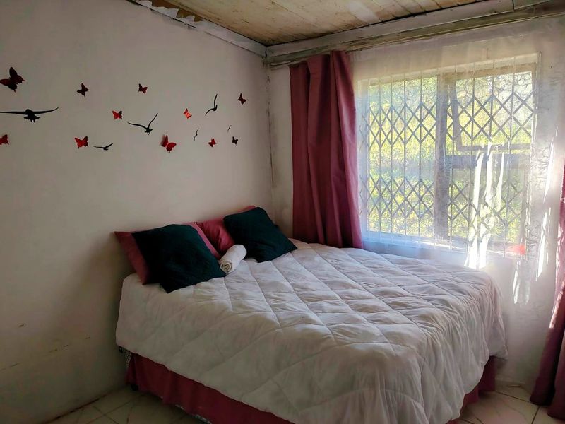 2 Bedroom House for Sale in Reeston - Photo 3