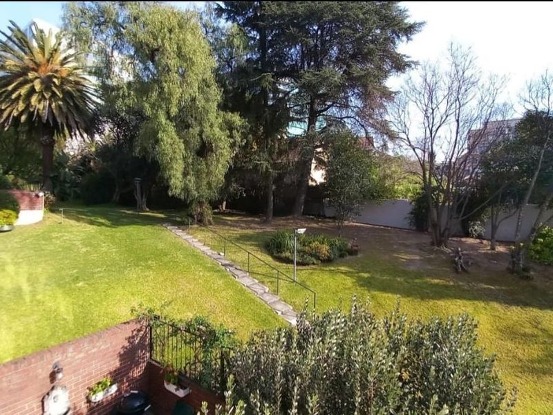 Your Next Investment: A Spacious, Secure Apartment in Sandton - Photo 2