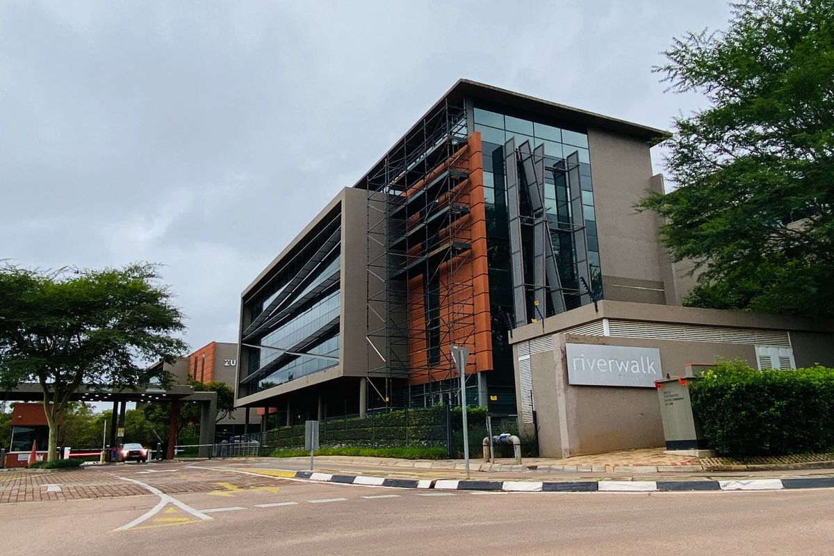 P-Grade Office Space Available In Ashlea Gardens - Photo 2