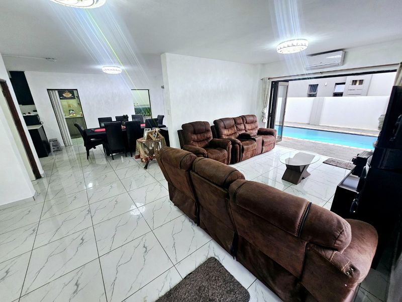 Modern 4 Bedroom 2.5 Bathroom House + Heated Pool for Sale in Silverstone Country Estate - Photo 3