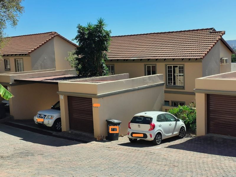2 Bedroom Townhouse La Montagne Pretoria - Photo 1