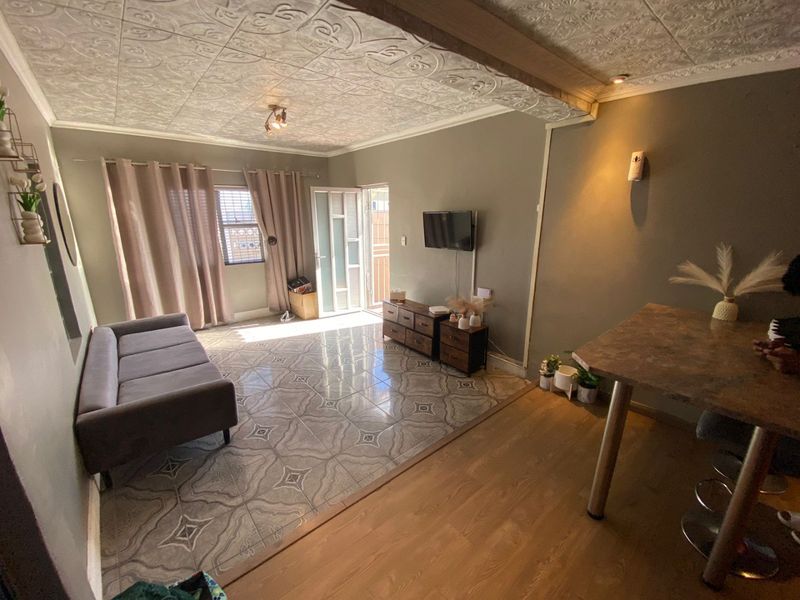 2 Bedroom home to rent in Rocklands - Photo 5