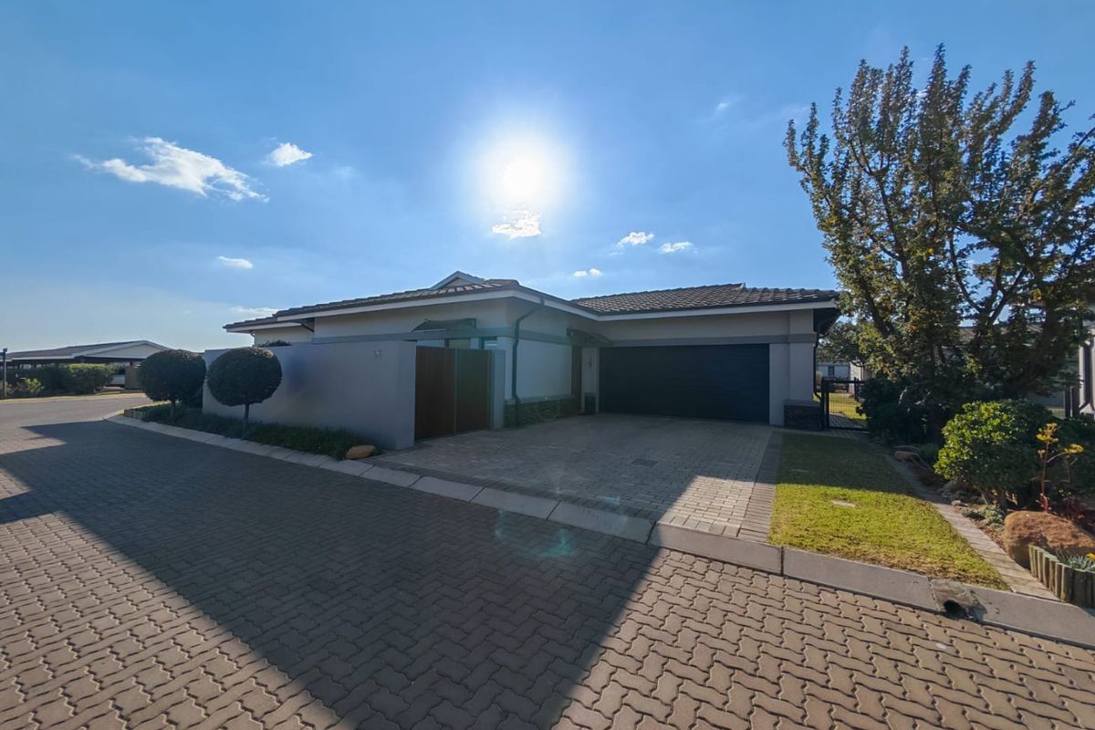 Unrivalled Serenity and Luxury at Eastlands Mature Lifestyle Estate - Photo 5