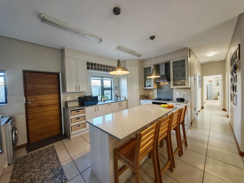 Unrivalled Serenity and Luxury at Eastlands Mature Lifestyle Estate - Photo 6