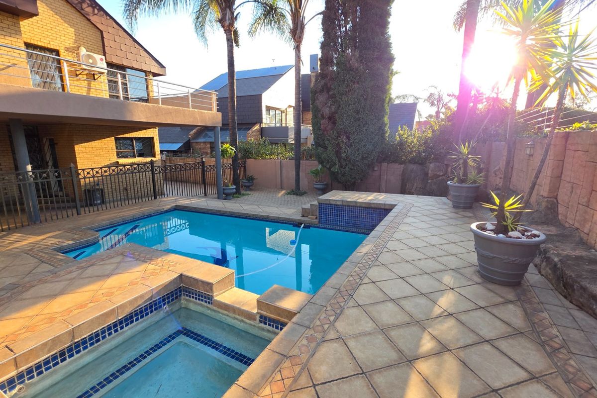 Elegant 4 Bedroom Home for Sale in Claudius - Photo 3