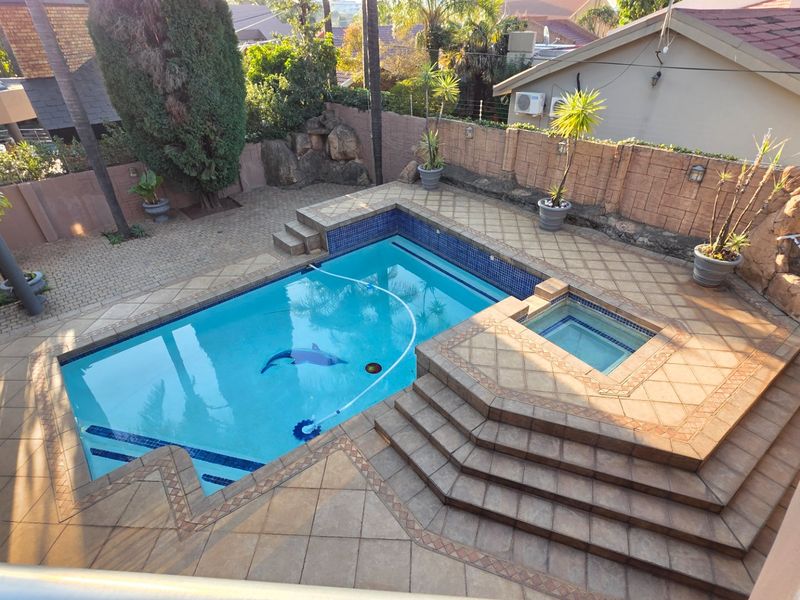 Elegant 4 Bedroom Home for Sale in Claudius - Photo 5