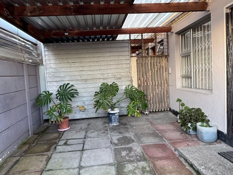 Ideal 2-Bedroom Home for Families or Investors – Portland, Mitchells Plain - Photo 3