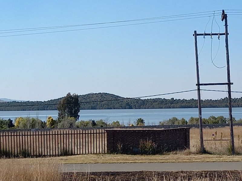 Eco Off-Grid Agricultural Stands  - Photo 5