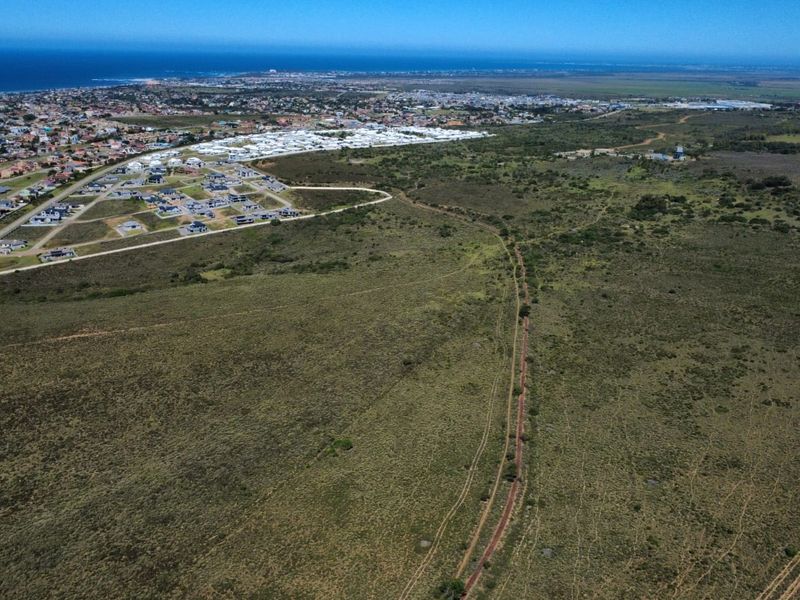 DEVELOPMENT OPPORTUNITY IN JEFFREYS BAY - Photo 2
