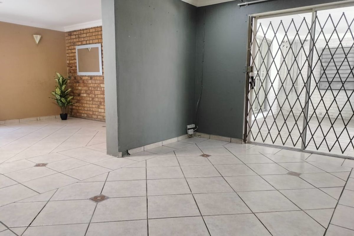 Family Home in Beyerspark - Photo 5