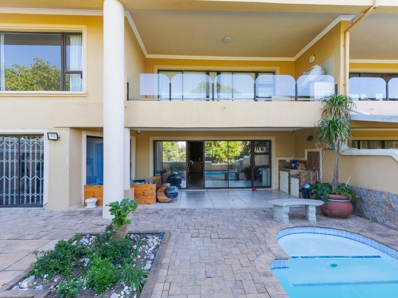 Pet Friendly Unit On The Beach In Shelly - Photo 3