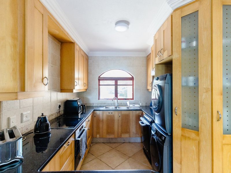 Pet Friendly Unit On The Beach In Shelly - Photo 6