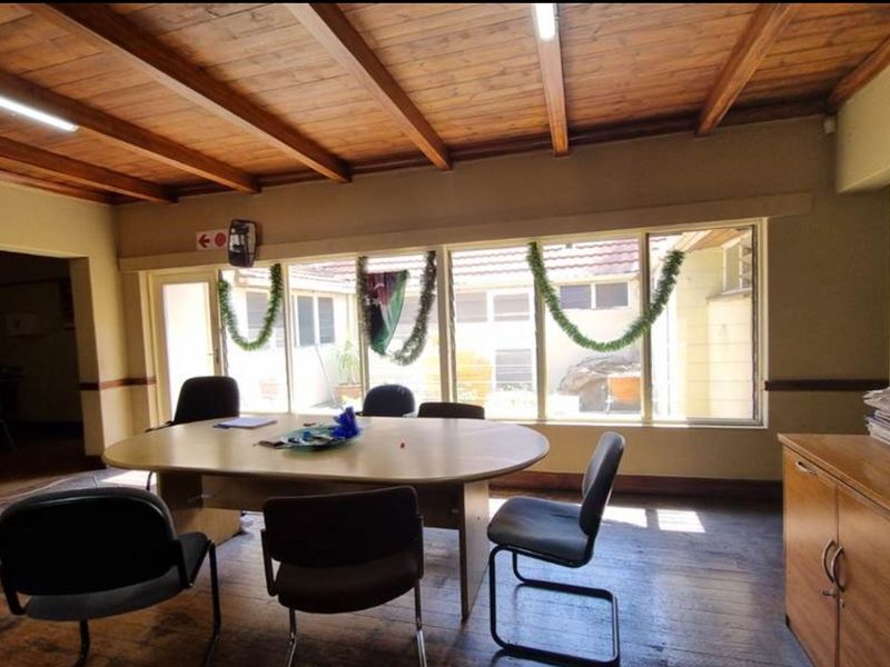 Prime Office Building – Hatfield (Approx. 1?650?m2 Erf | 550?m2 GLA) - Photo 2