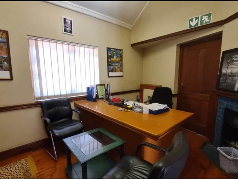 Prime Office Building – Hatfield (Approx. 1?650?m2 Erf | 550?m2 GLA) - Photo 9