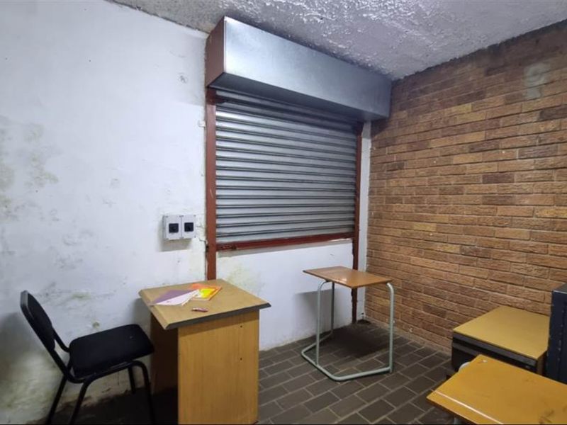 Prime Office Building – Hatfield (Approx. 1?650?m2 Erf | 550?m2 GLA) - Photo 8