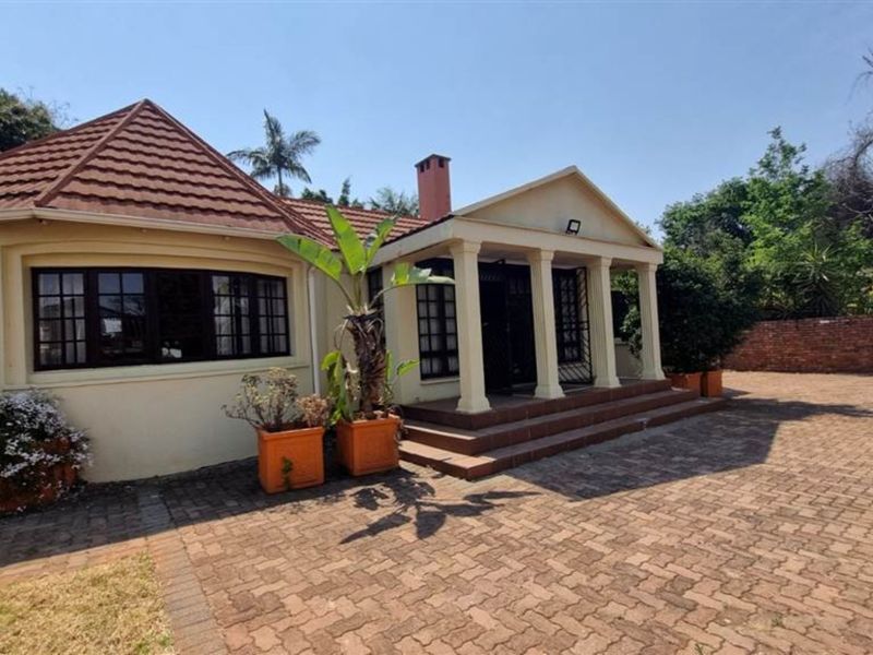 Prime Office Building – Hatfield (Approx. 1?650?m2 Erf | 550?m2 GLA) - Photo 5