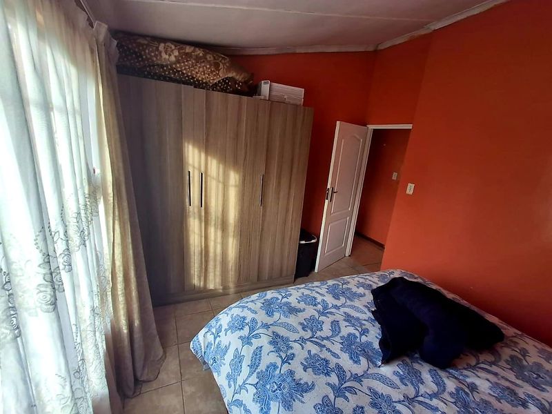 3 Bedroom House for Sale in Mdantsane - Photo 5
