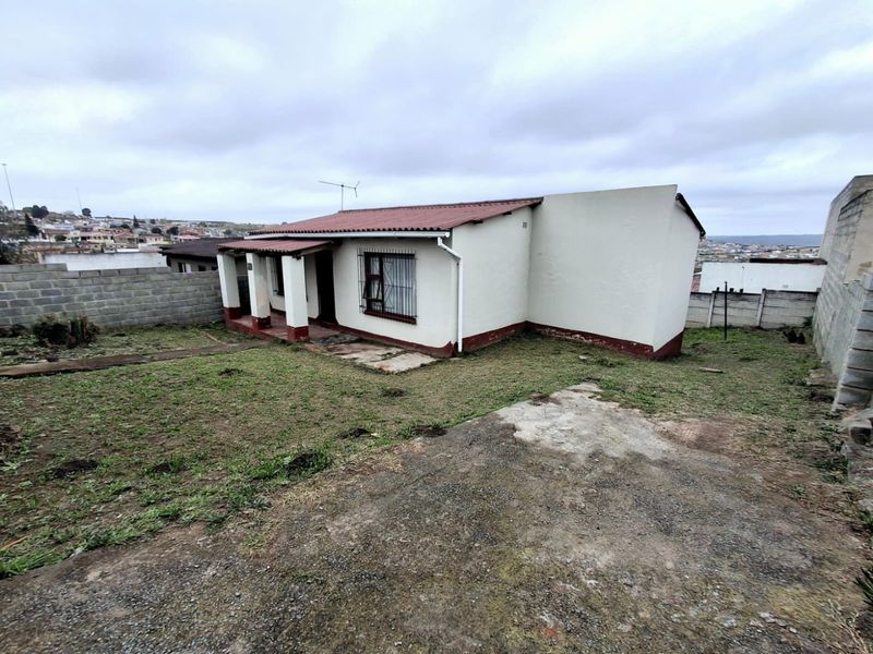3 Bedroom House for Sale in Mdantsane - Photo 1